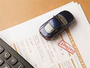 Автокредитування є важливою кредитною послугою для багатьох співвітчизників, оскільки не всі бажаючі придбати автомобіль можуть дозволити купити за допомогою готівки