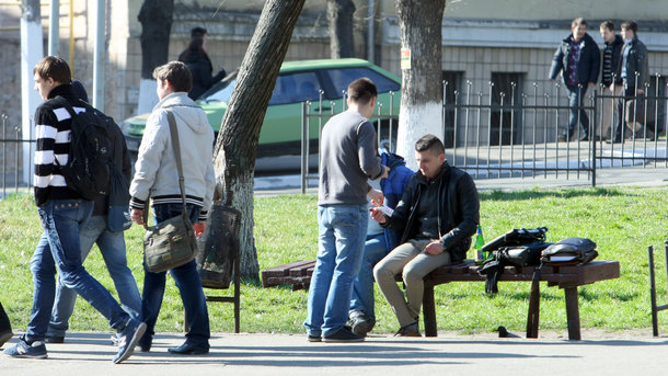 3 березня 2018, 7:01 Переглядів:   Будемо жити без телеграм, але з підвищеною мінімалкою і польотами в Індію і Німеччину   Фото: Олександр Яремчук   Наступила весна принесе українцям чимало новинок: швидкий мобільний інтернет, договори з лікарями і перегляд субсидій