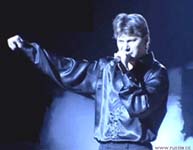 Взимку 1999 року в збірнику танцювальної музики Рухай попою-6 СГ випускає один ремікс з цього альбому - Давай-давай, де Юра співає дуетом з молодою солісткою - DJ Російського радіо - Воронеж