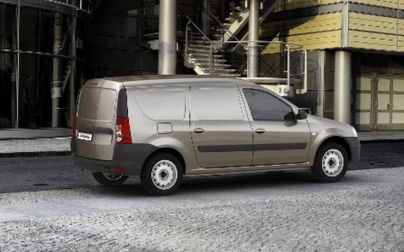 ВАЗ Ларгус фургон - один з найдоступніших і практичних комерційних автомобілів на ринку, який ідеально поєднує в собі комфорт, практичність і високу корисне навантаження